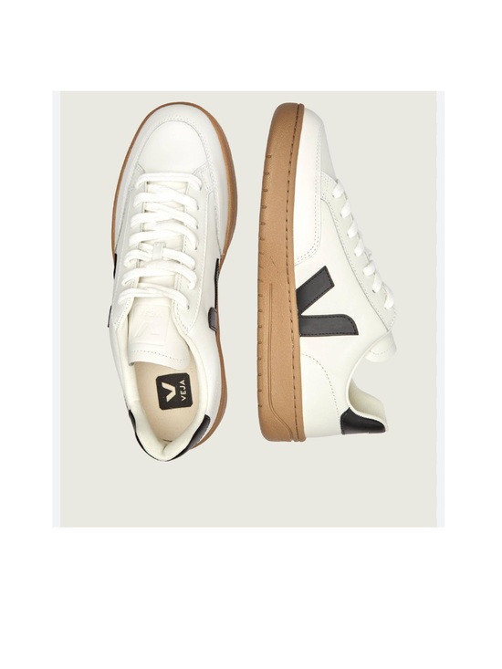 Veja Shoes - LIKE NEW Veja V-12 white leather sneakers